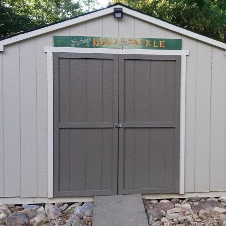 Tranquil Creekside Mountain View Getaway Apartment Clyde Exterior foto